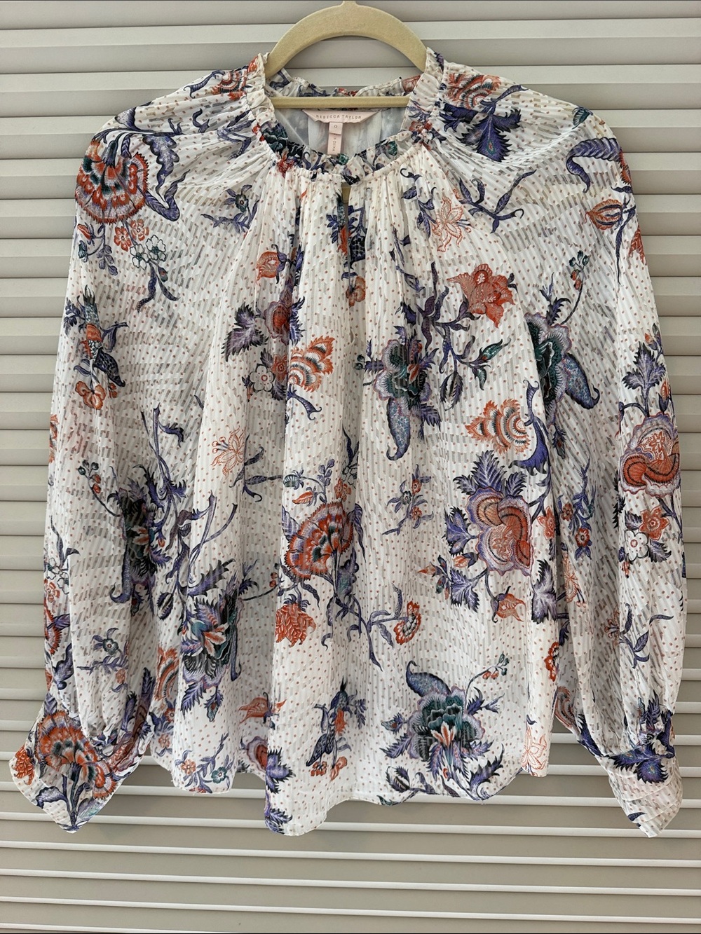 Women's White Floral Long-Sleeve Peasant Blouse
